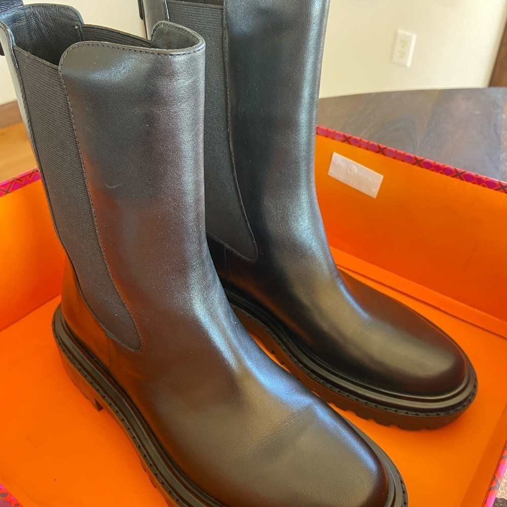 TORY BURCH REVOLVE Black Mid-Calf Leather Boots - Picture 5 of 15
